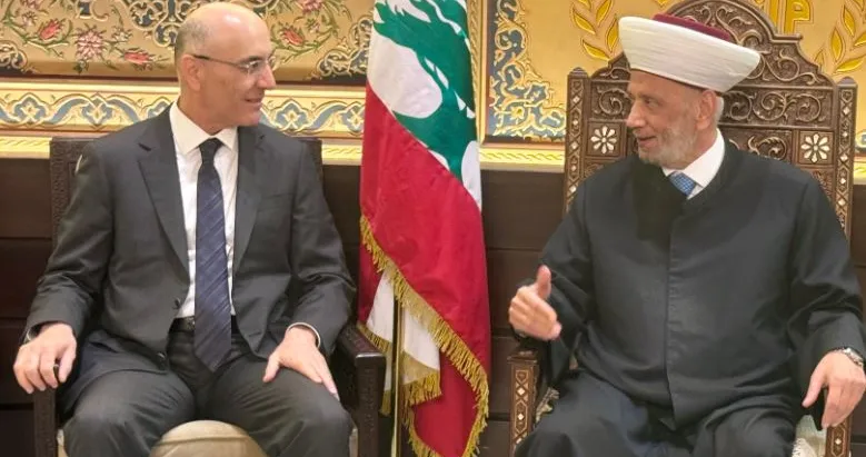 الأحزاب السياسية تتجنب الانخراط المباشر في الانتخابات البلدية