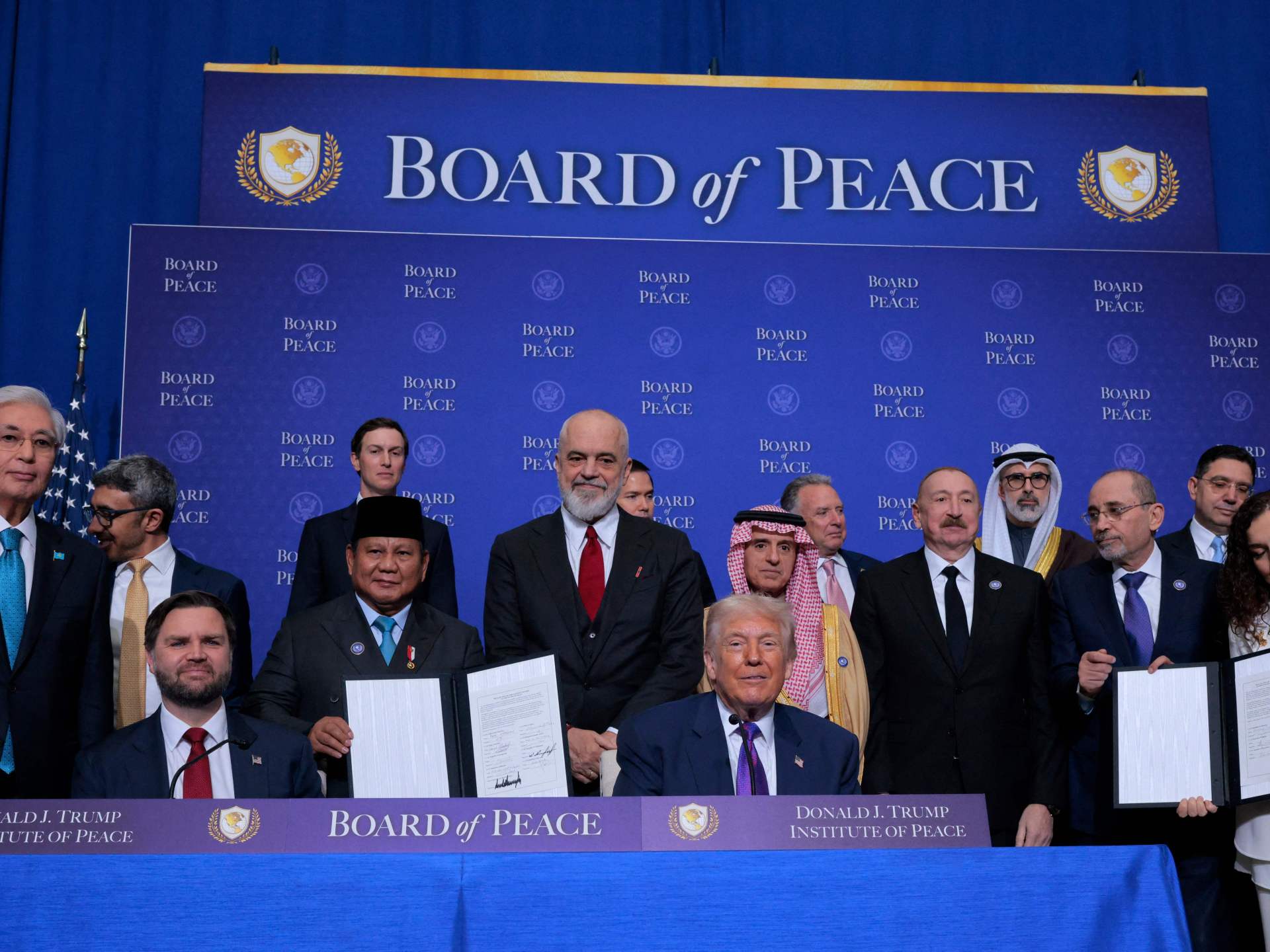 الحرب على إيران تهدد مشروع مجلس السلام الأمريكي في غزة