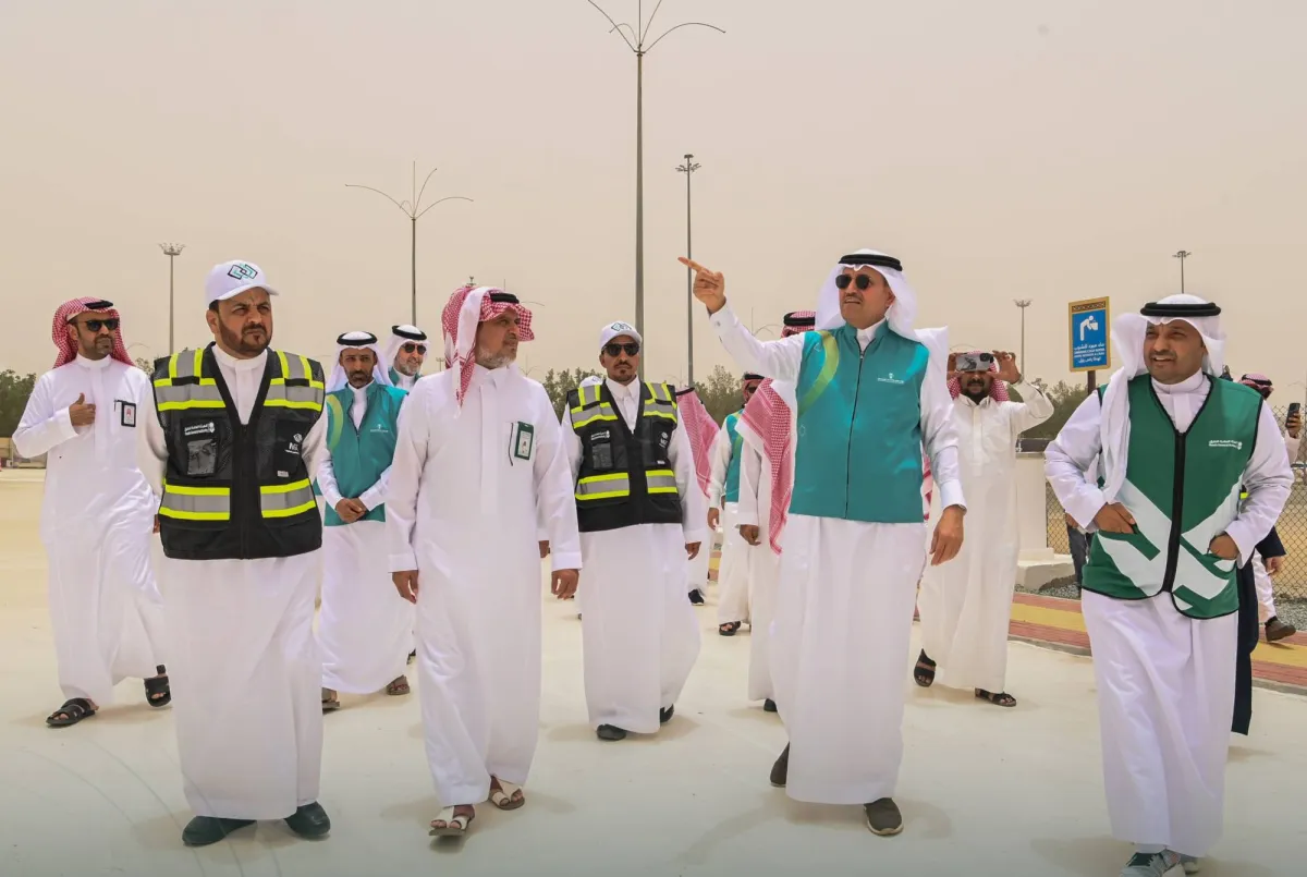 الأسفلت المطاطي والرصيف البارد يحسنان التنقل في المشاعر المقدسة020 الأسفلت المطاطي والرصيف البارد يحسنان التنقل في المشاعر المقدسة