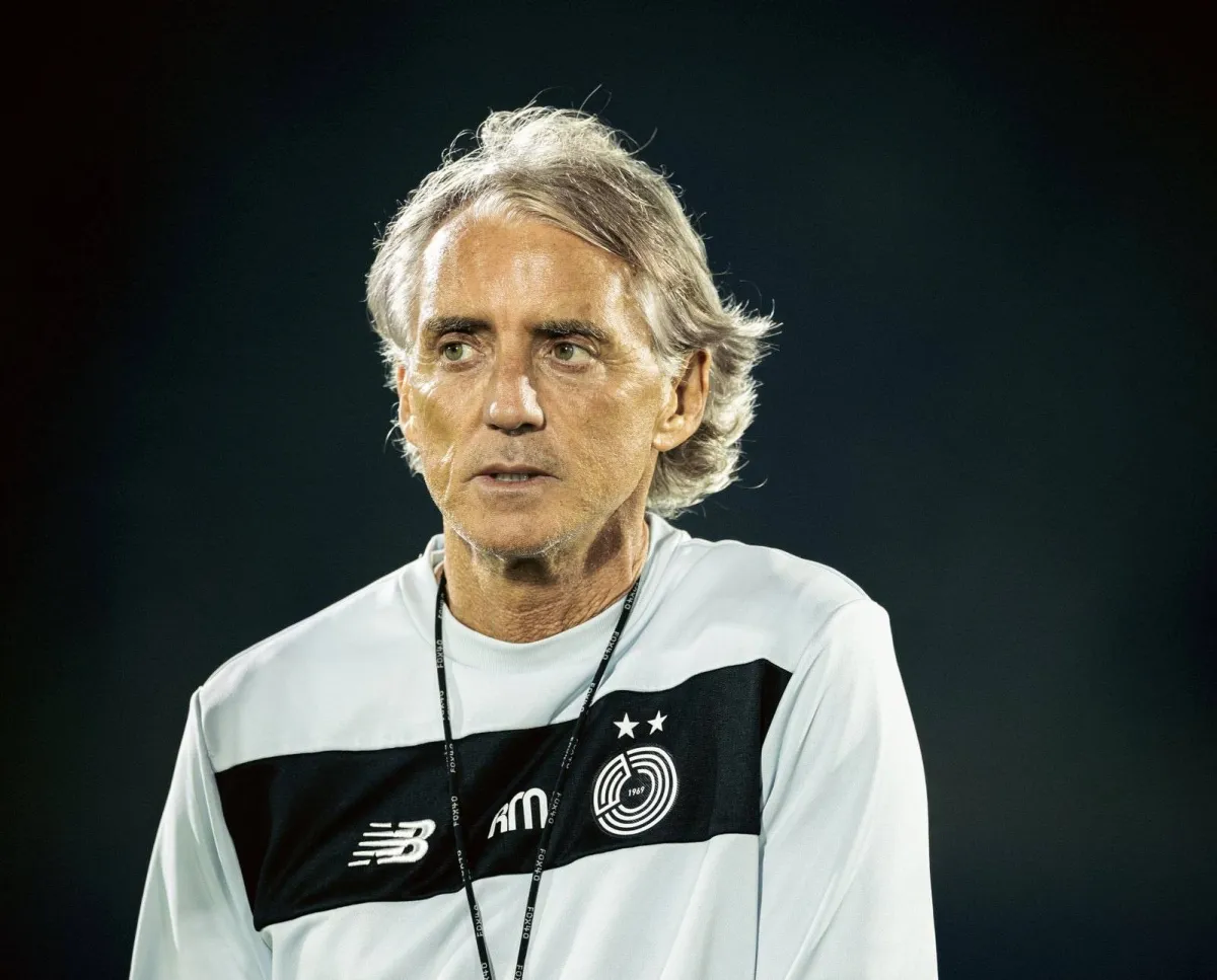 السد القطري: مانشيني لم يتمكن من العودة لقطر بسبب حرب إيران