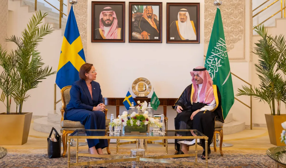 السعودية والسويد تؤكدان أهمية تكثيف الجهود الدولية لوقف التصعيد في المنطقة