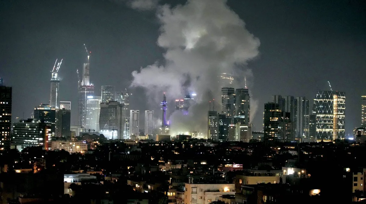 إسرائيل وإيران في مرمى الصواريخ والغارات020 إسرائيل وإيران في مرمى الصواريخ والغارات