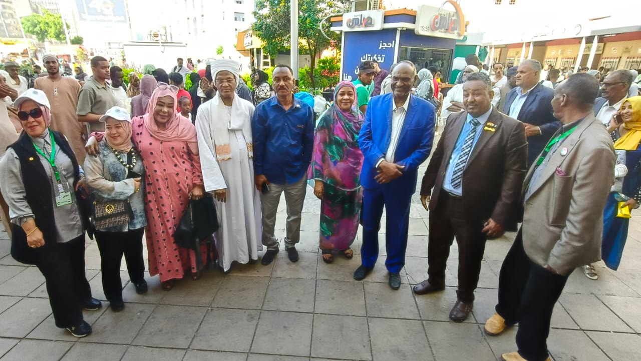 أودعكم.. رمسيس آخر محطات الاعلاميين السودانيين  