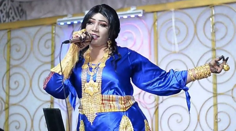 شاهد بالفيديو.. بعبارة “الليلة اووب”.. الفنانة وجدان الملازمين تعلق على تصريح شهير أطلقته وأثارت به ضجة واسعة: (ده شحمي وده لحمي ربيتو عشان اتخج بيهو)020 شاهد بالفيديو.. بعبارة “الليلة اووب”.. الفنانة وجدان الملازمين تعلق على تصريح شهير أطلقته وأثارت به ضجة واسعة: (ده شحمي وده لحمي ربيتو عشان اتخج بيهو)